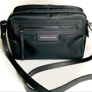 longchamp camera bag